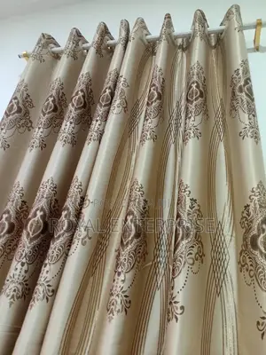 Hotel Collection 100% Sunblock Curtains ( Width 4.5 / Length 8.5 Feet)