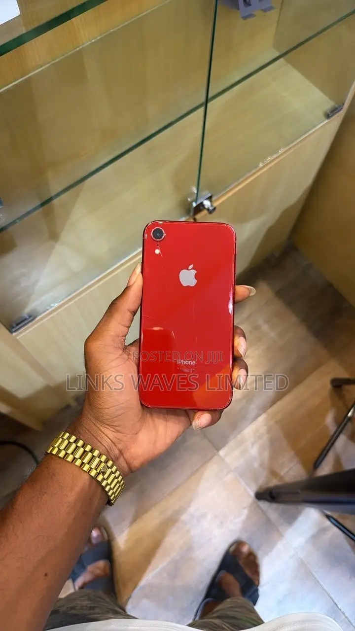 New Apple iPhone XR 64 GB Red