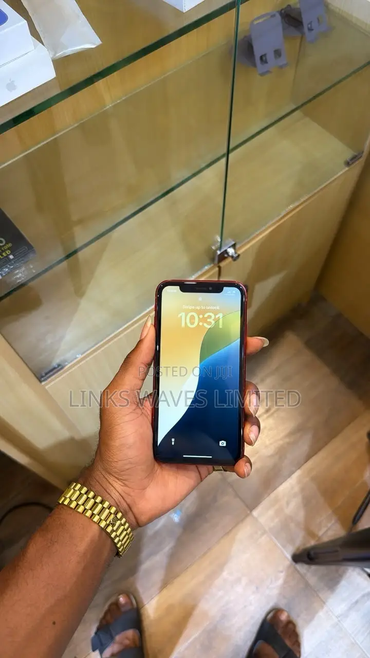New Apple iPhone XR 64 GB Red