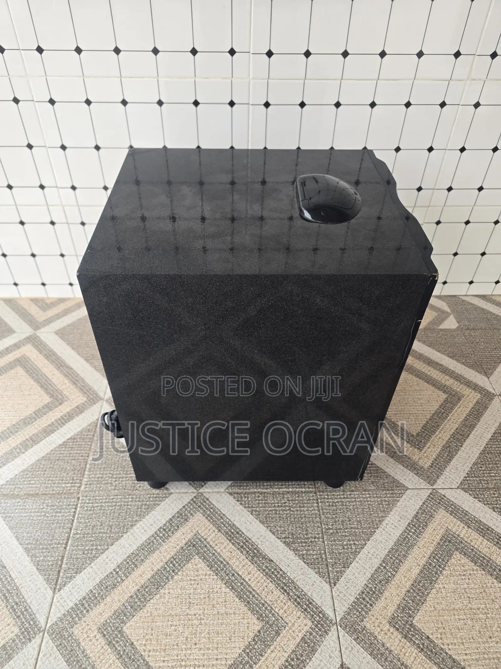 Deutsch Akustik Active Subwoofer