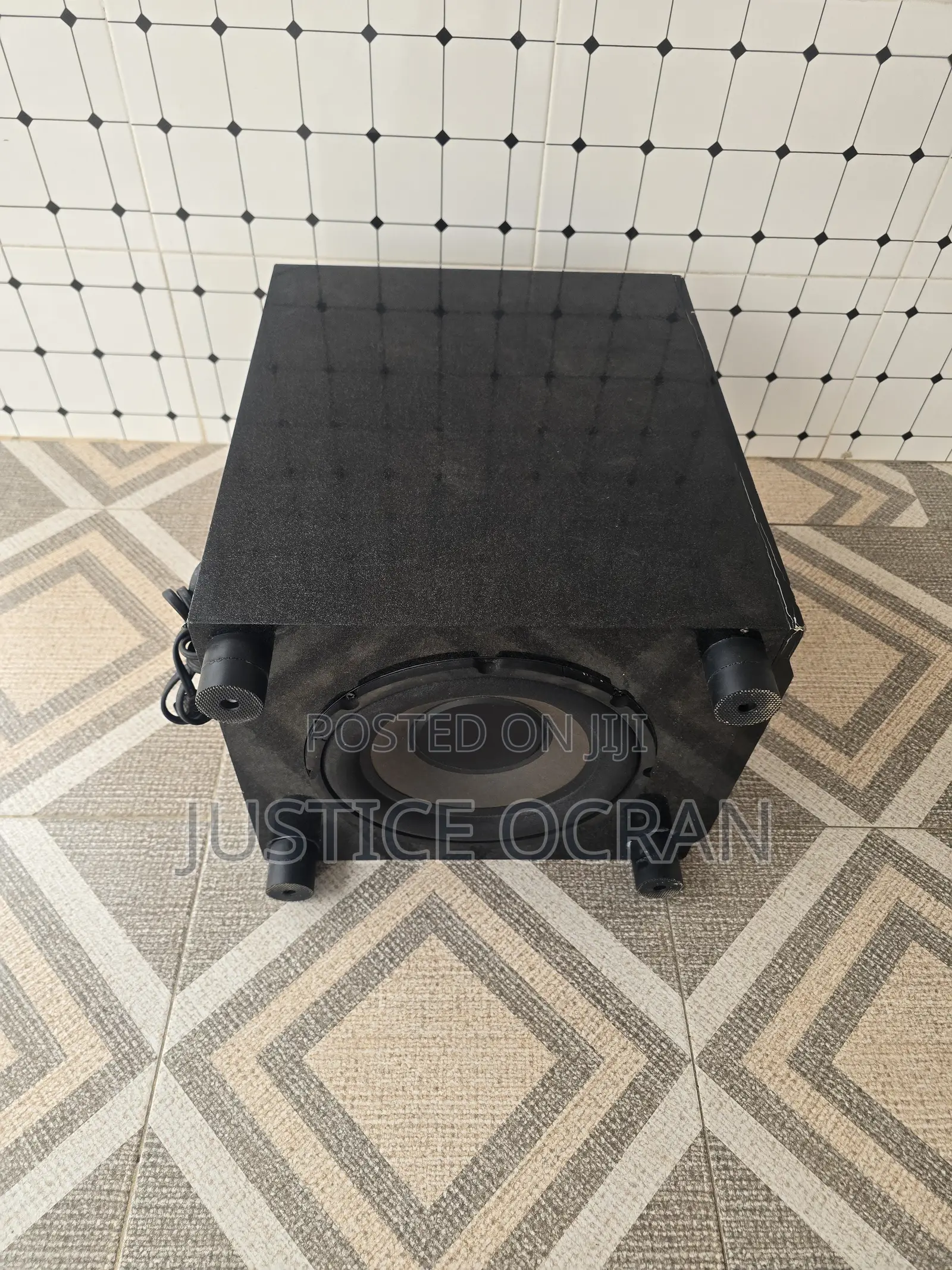 Deutsch Akustik Active Subwoofer