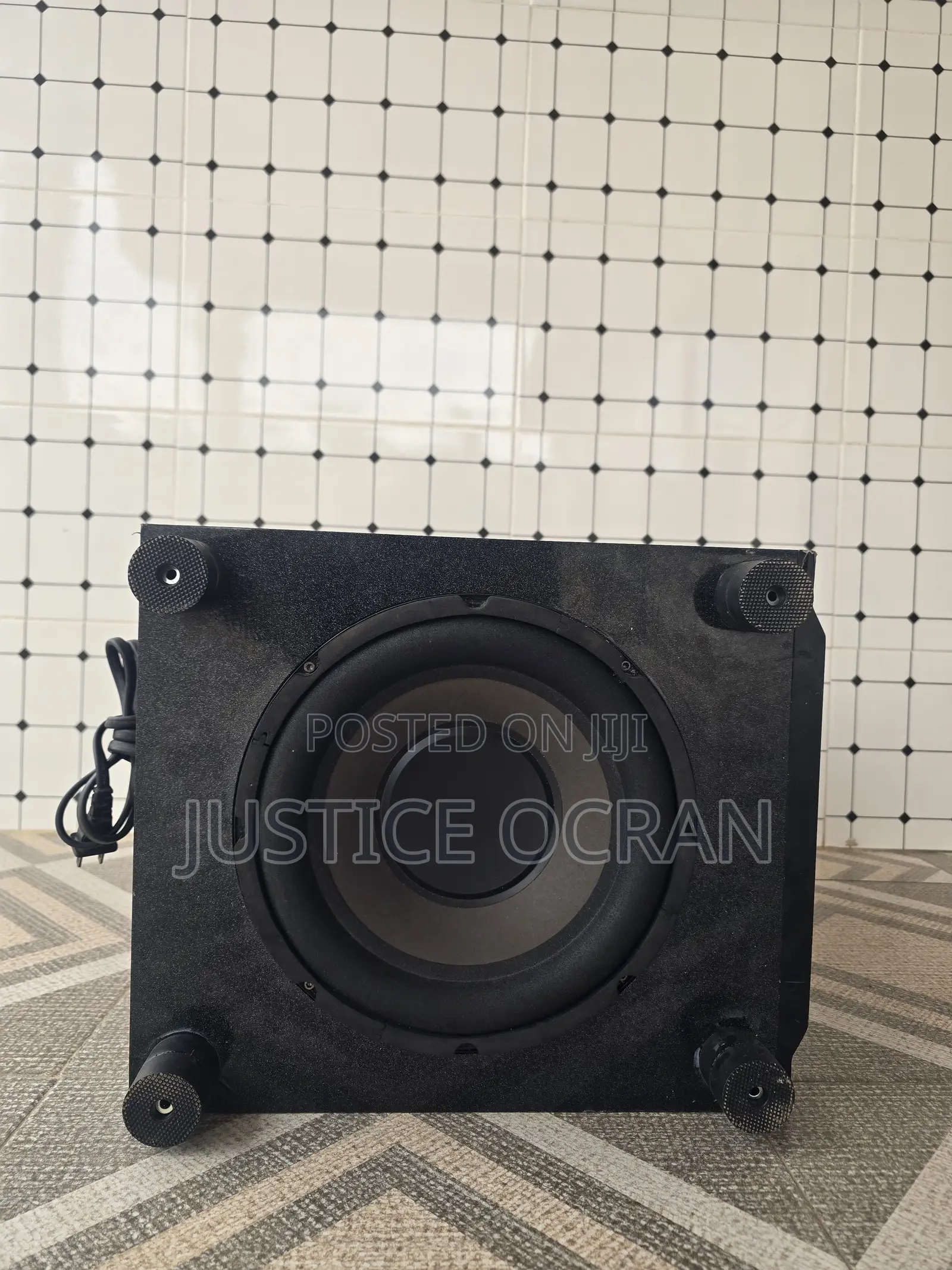 Deutsch Akustik Active Subwoofer