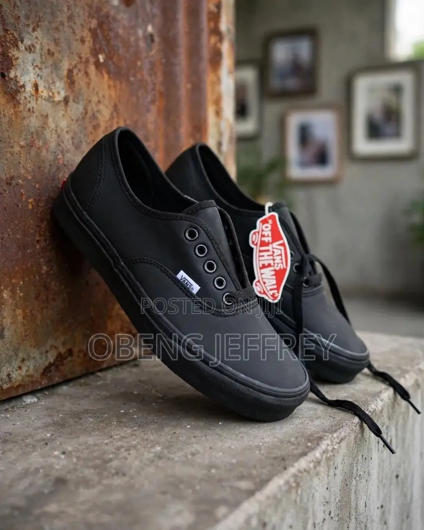 Original Vans Authentic Leather Tonal Black