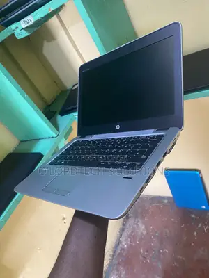 Laptop HP EliteBook 820 G2 8GB Intel Core i5 HDD 500GB