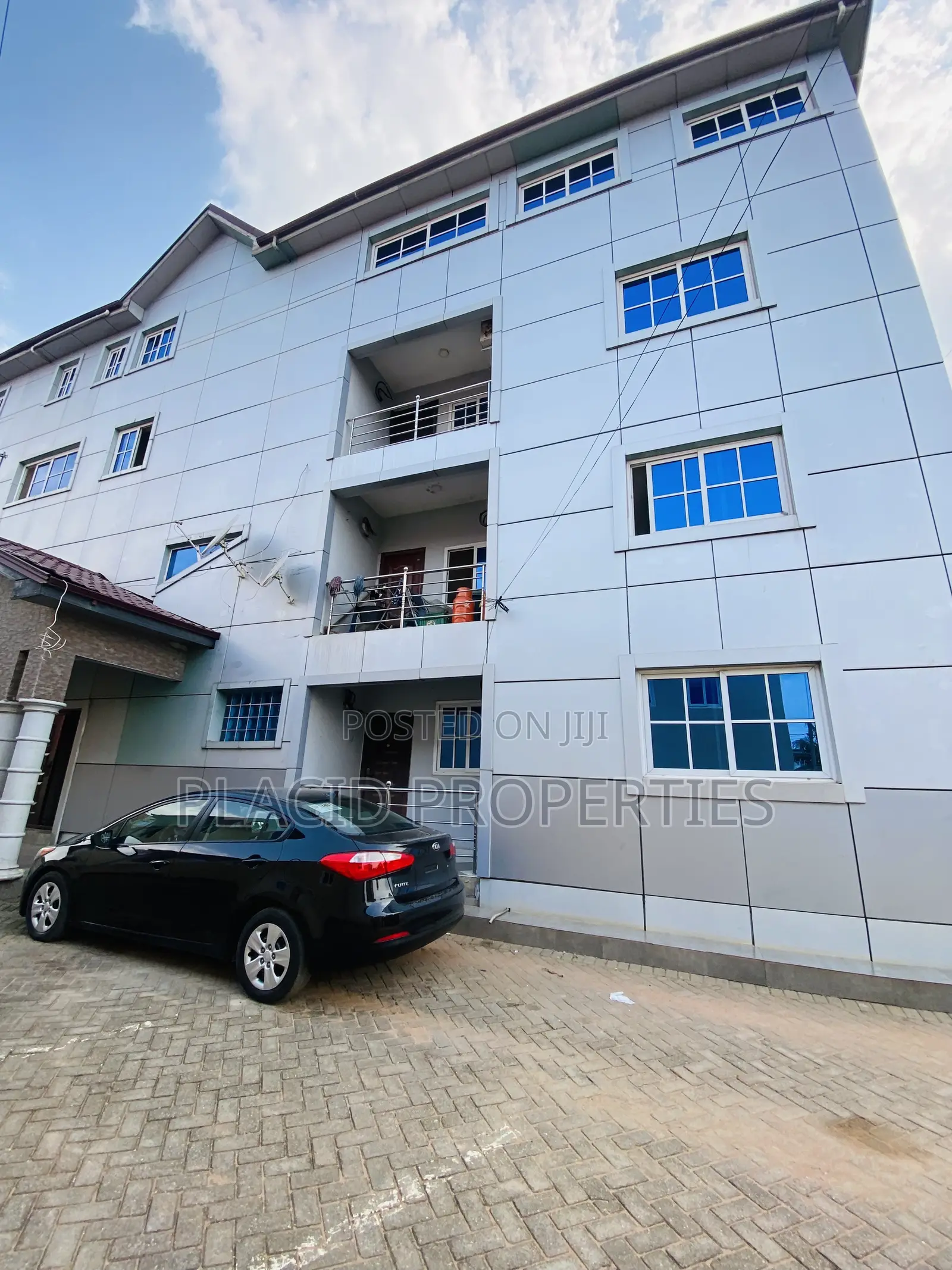 1bdrm Apartment in Ofankor Barrier for rent
