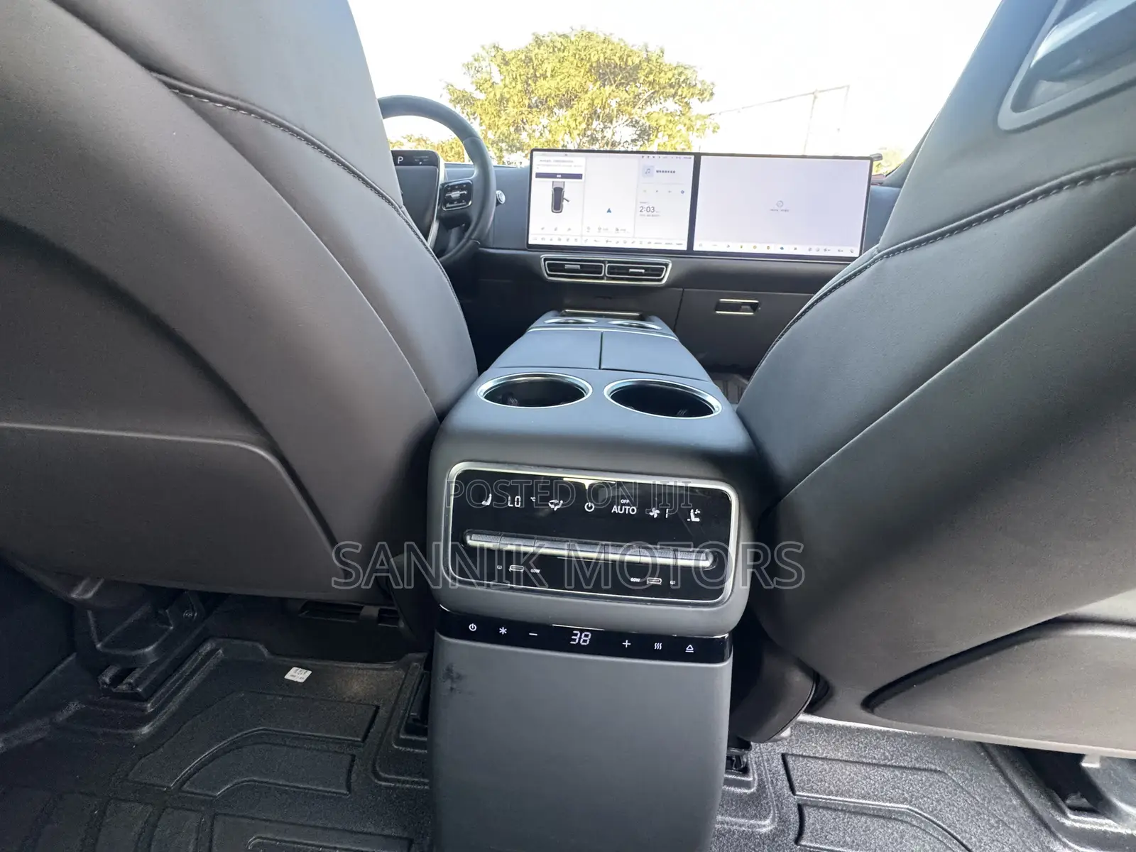 Li Auto L9 1.5 Hybrid AWD 2022 Silver
