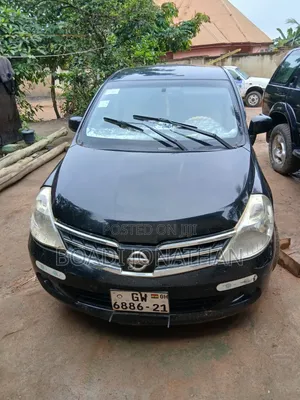 Nissan Tiida 2009 Black