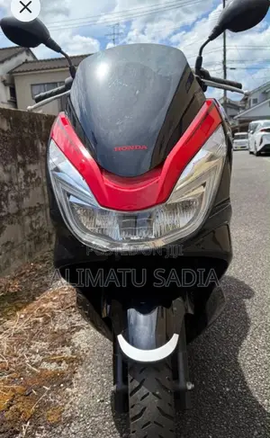 Honda 2015 Red