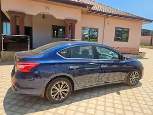 Nissan Sentra 2018 Blue