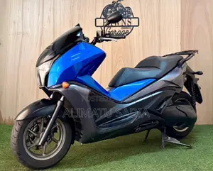 Honda 2018 Blue