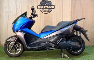 Honda 2018 Blue