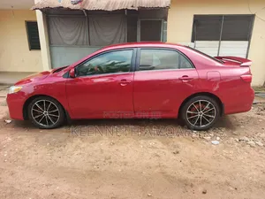 Toyota Corolla LE 4dr Sedan (1.8L 4cyl 4A) 2013 Red