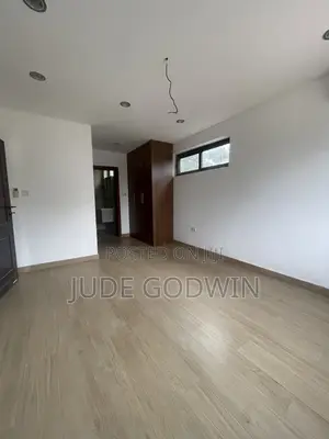 1bdrm Block of Flats in Flower Pot Estate, Airport Residential Area