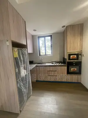 1bdrm Block of Flats in Flower Pot Estate, Airport Residential Area