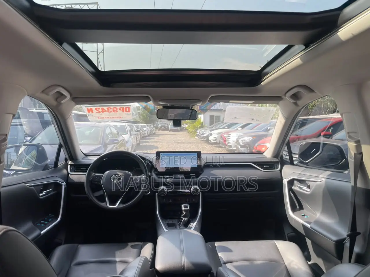 Toyota RAV4 Limited AWD 2024 White