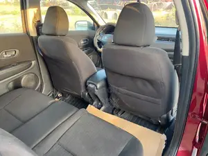 Honda HR-V 4dr SUV (1.5L 4cyl CVT) 2016 Red