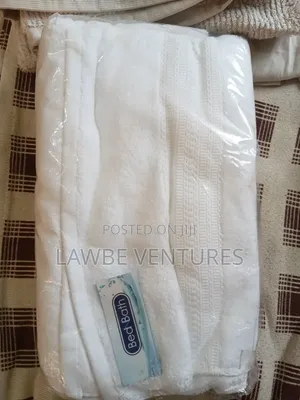 Bath Mats & Towels