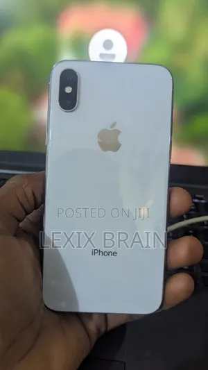 Apple iPhone X 64 GB White