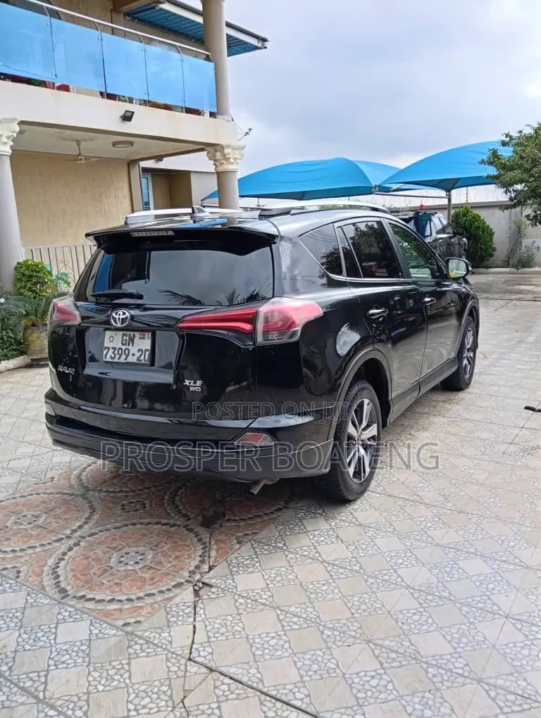 Toyota RAV4 2018 Black