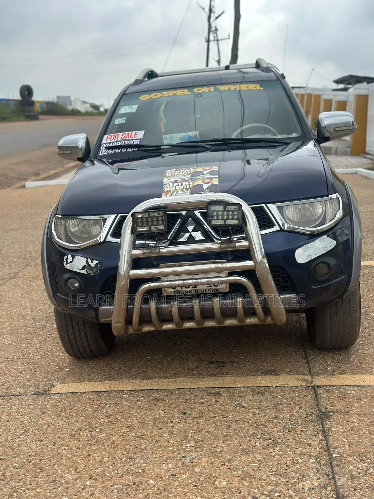 Mitsubishi L200 2015 Blue
