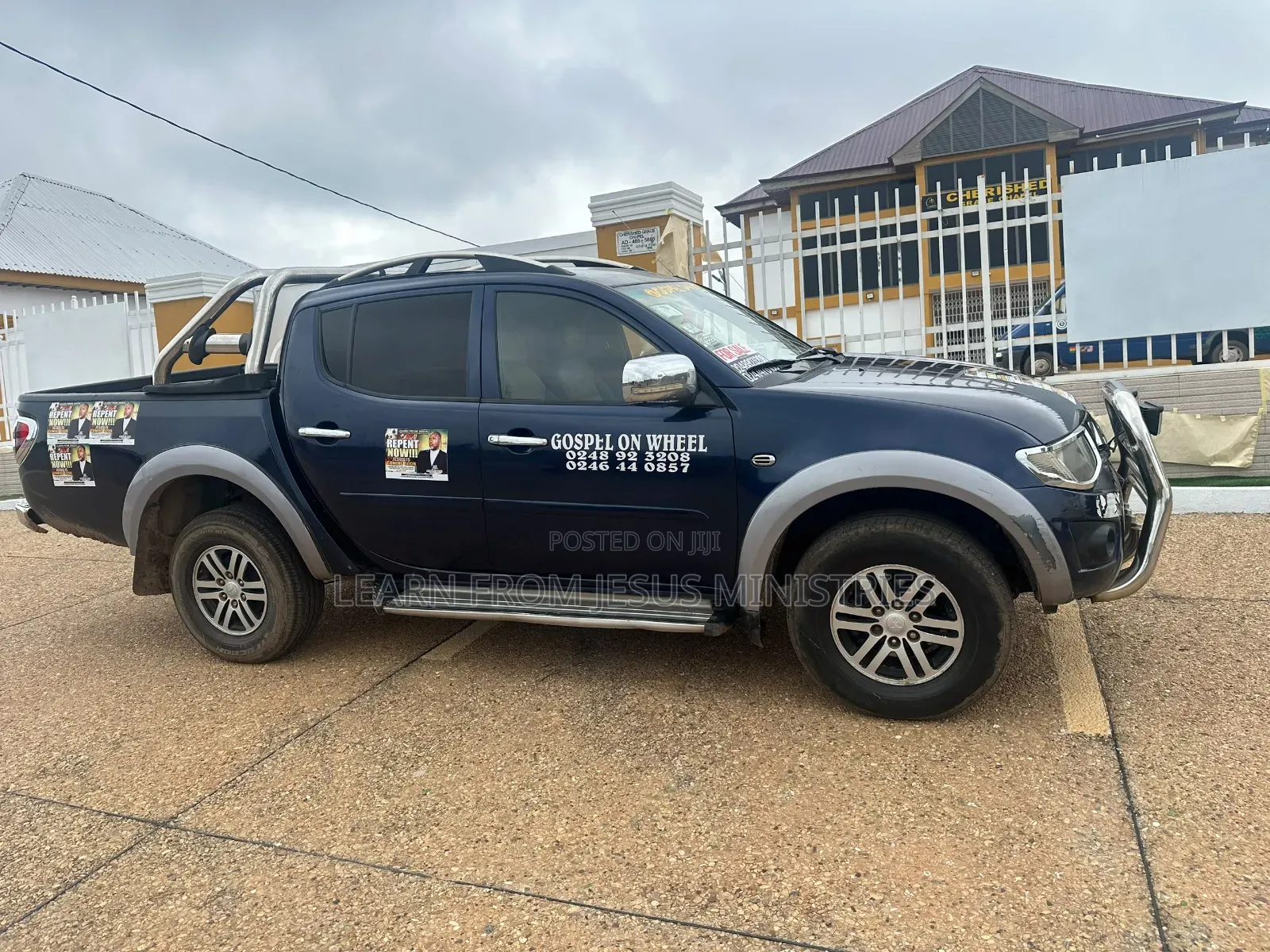 Mitsubishi L200 2015 Blue