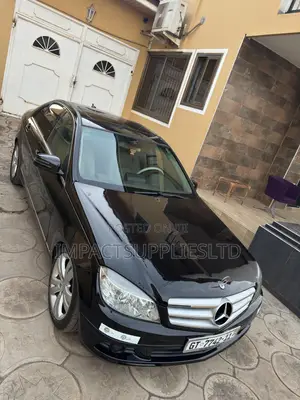 Mercedes-Benz C300 Sport 4Matic Sedan AWD (3.0L 6cyl 7A) 2012 Black