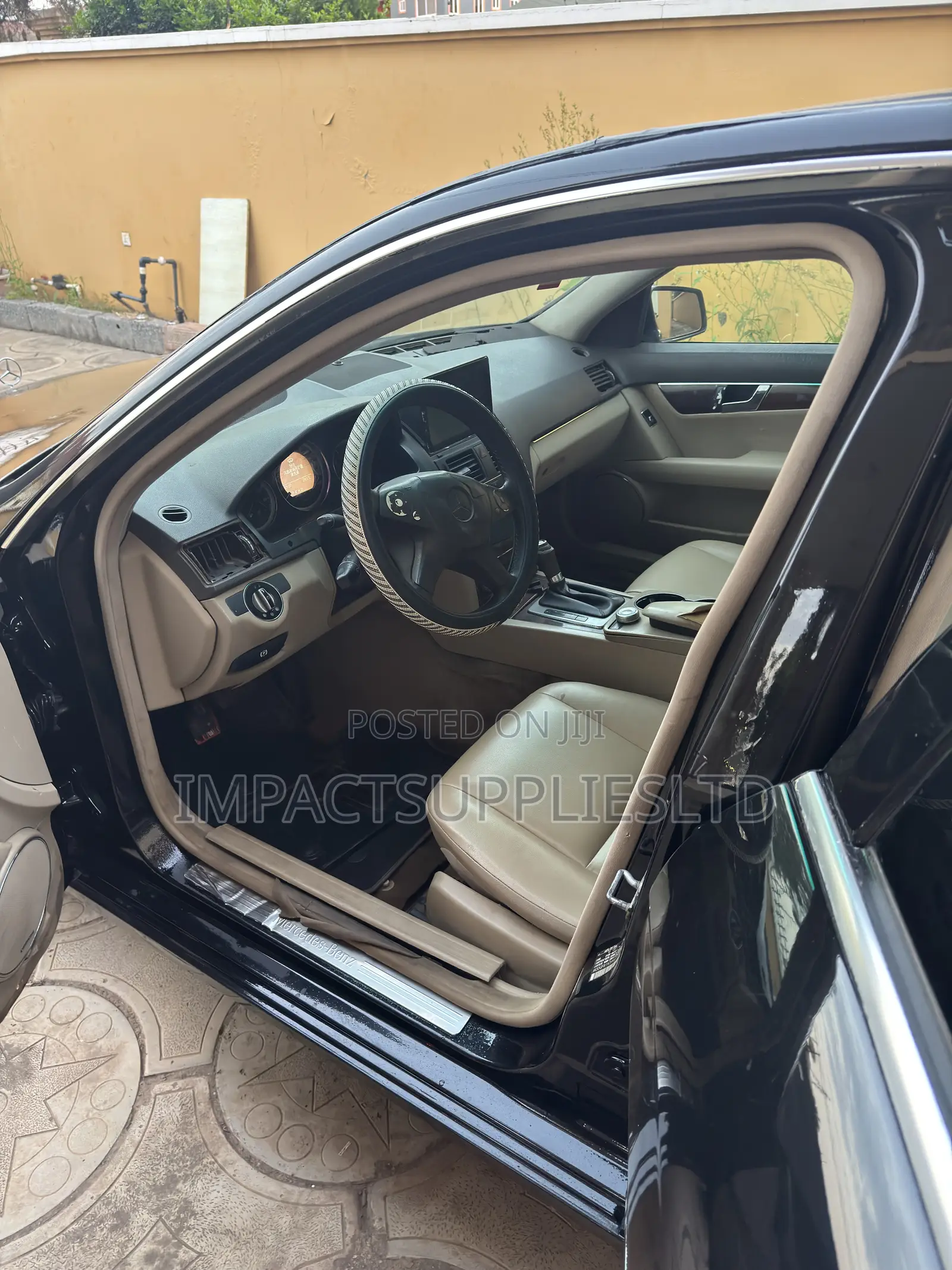 Mercedes-Benz C300 Sport 4Matic Sedan AWD (3.0L 6cyl 7A) 2012 Black