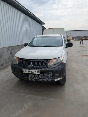 Mitsubishi L200 2019 White