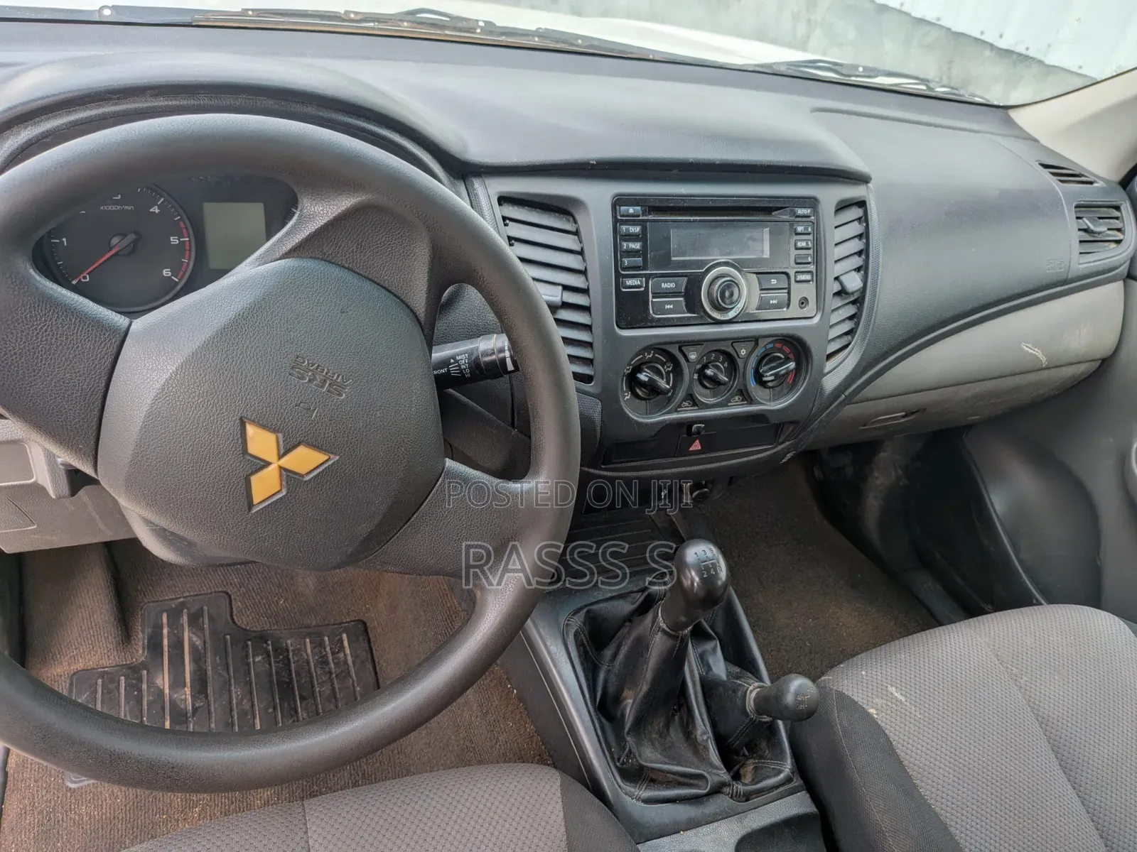 Mitsubishi L200 2019 White
