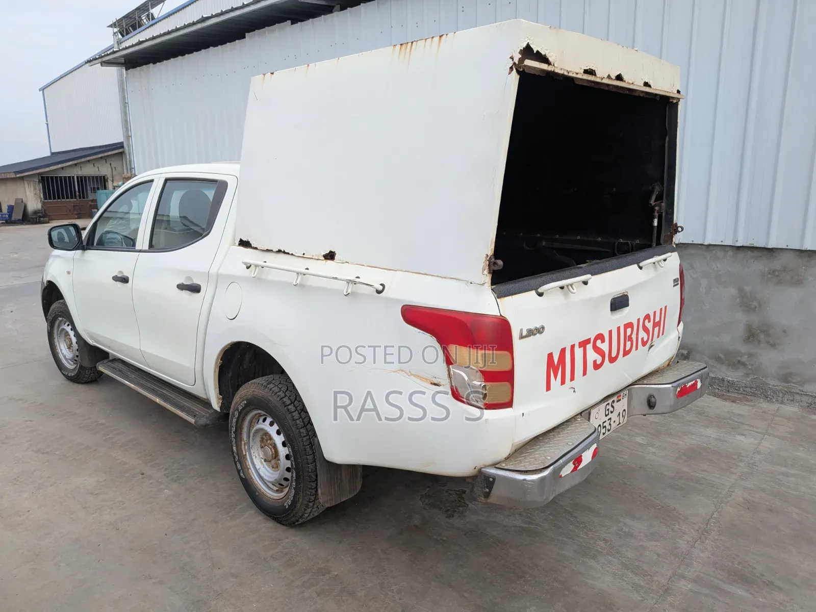 Mitsubishi L200 2019 White
