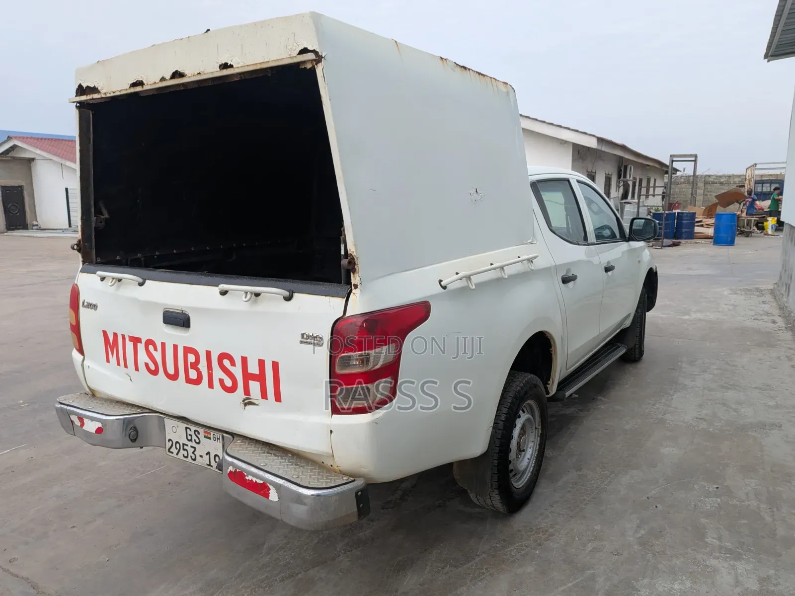 Mitsubishi L200 2019 White