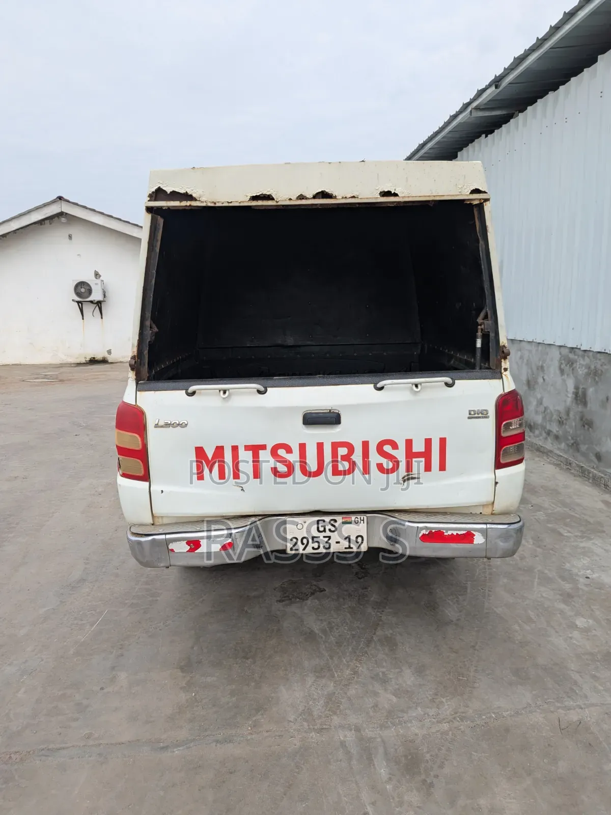 Mitsubishi L200 2019 White