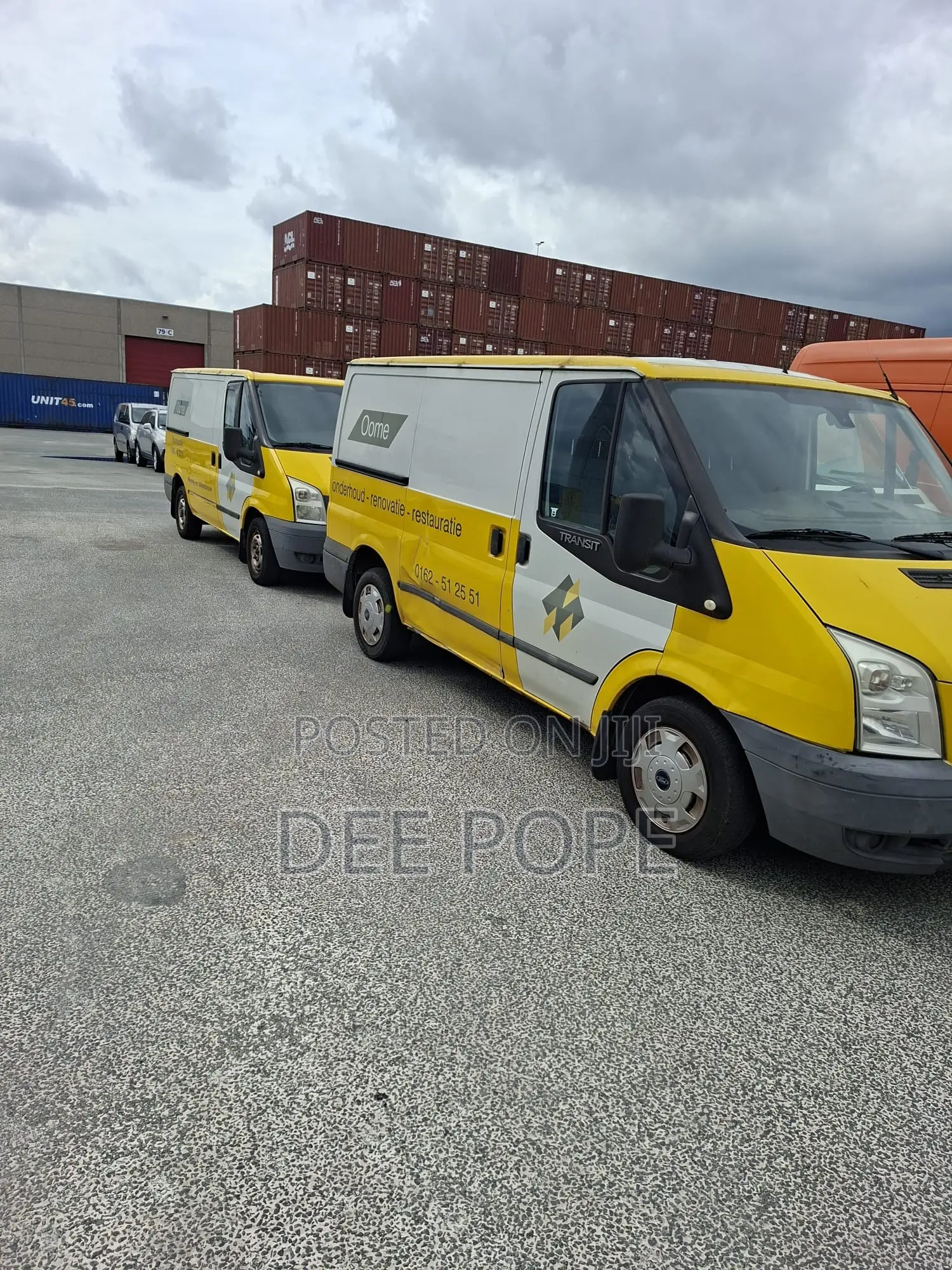 Ford Transit 2013 Yellow