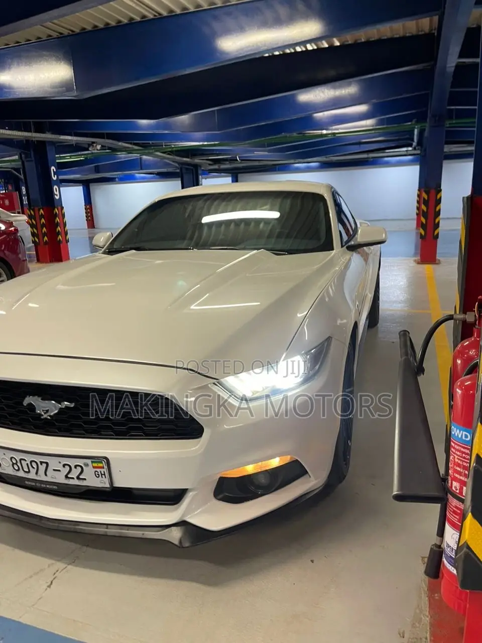 Ford Mustang V6 Fastback 2016 White