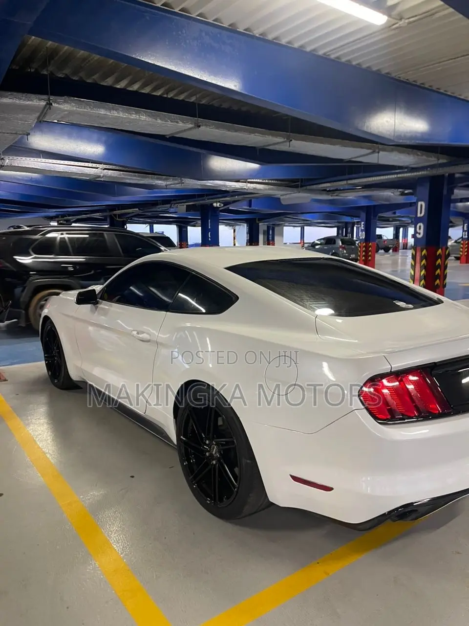 Ford Mustang V6 Fastback 2016 White