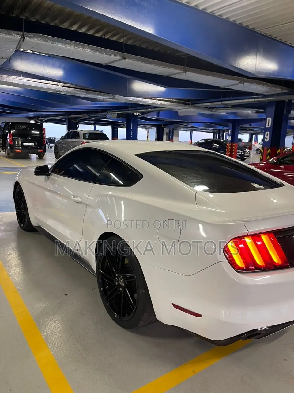 Ford Mustang V6 Fastback 2016 White