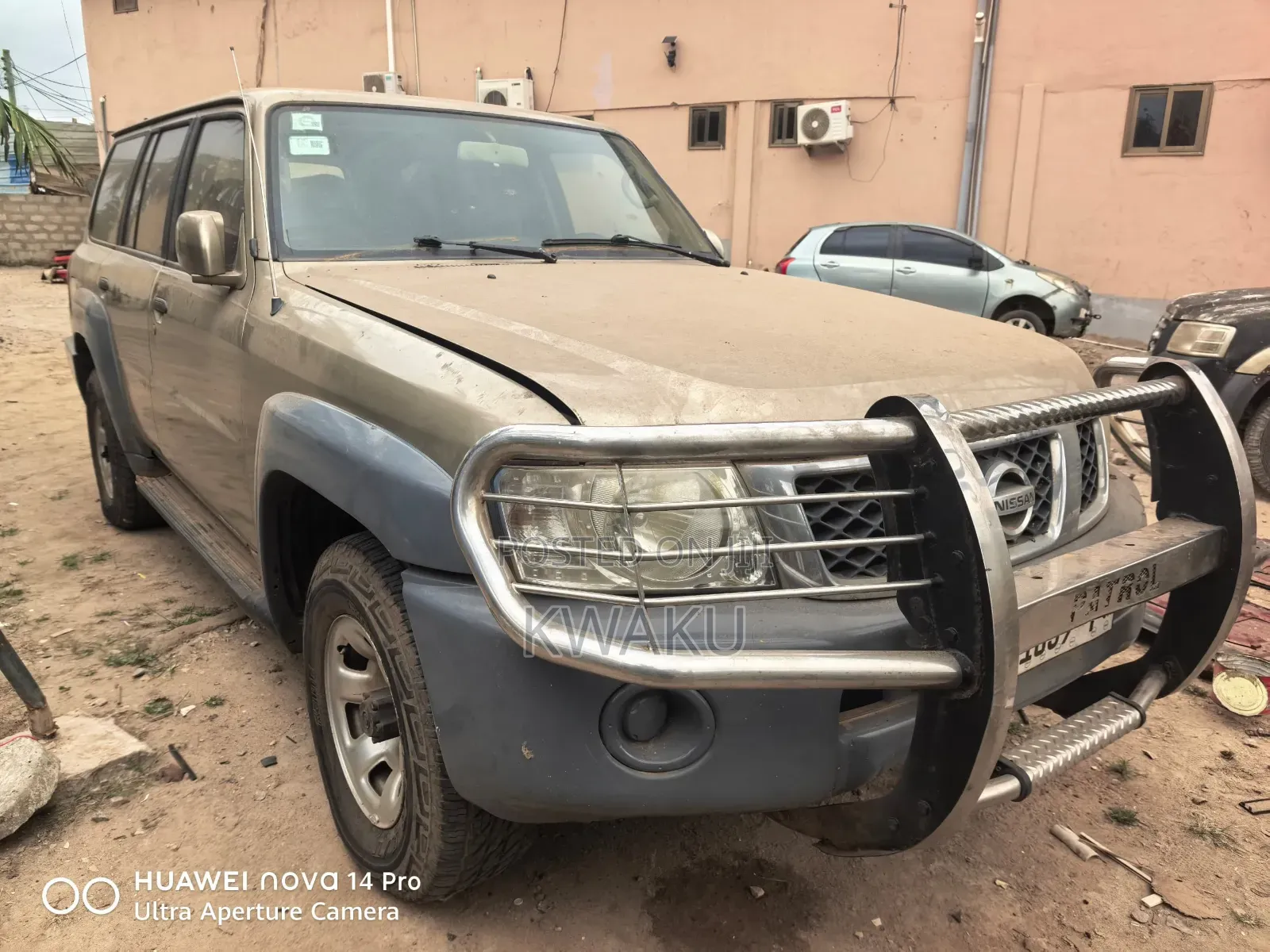 Nissan Patrol 2008 Gold