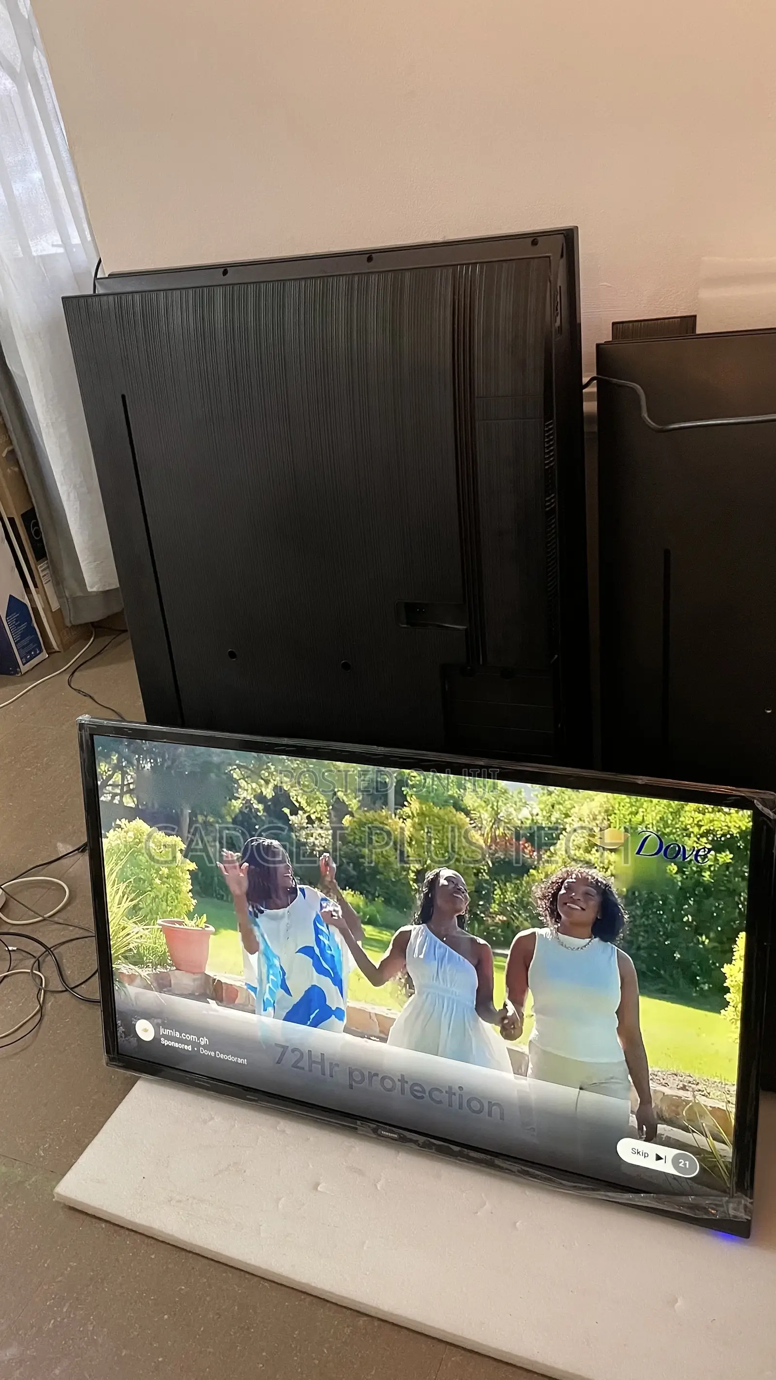New No Box 50” Samsung Andriod Smart TV From China