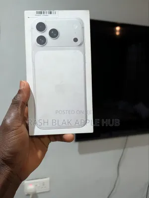 New Apple iPhone 17 Pro Max 256 GB Silver