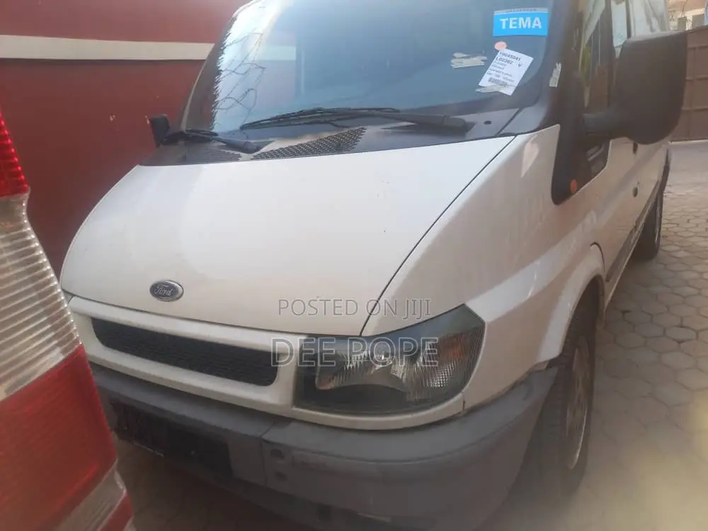 Ford Transit 2005 White