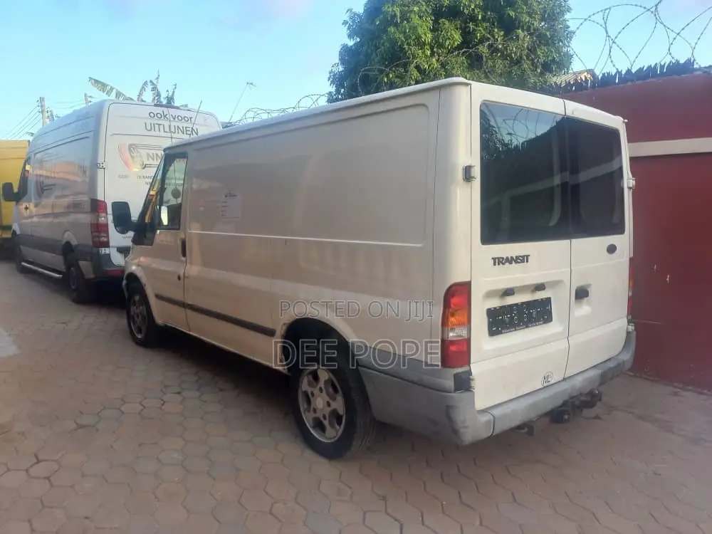 Ford Transit 2005 White