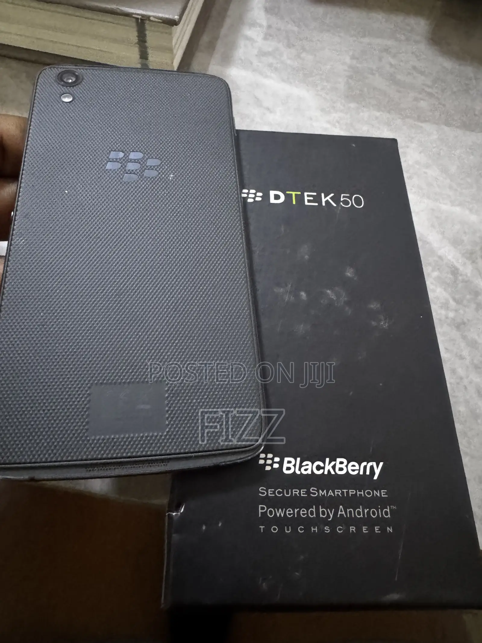 BlackBerry DTEK50 16 GB Black
