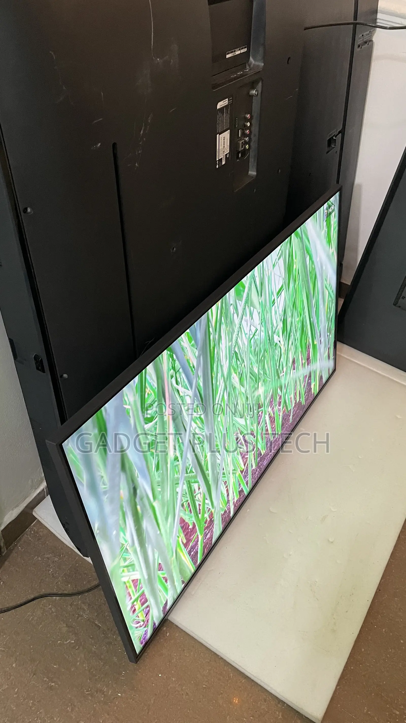 2024 50” LG ThinQ Ai 4K UHD Smart TV