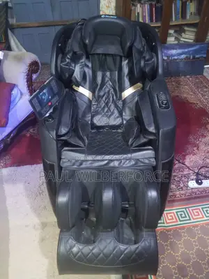Discovery Multifunctional Massage Chair