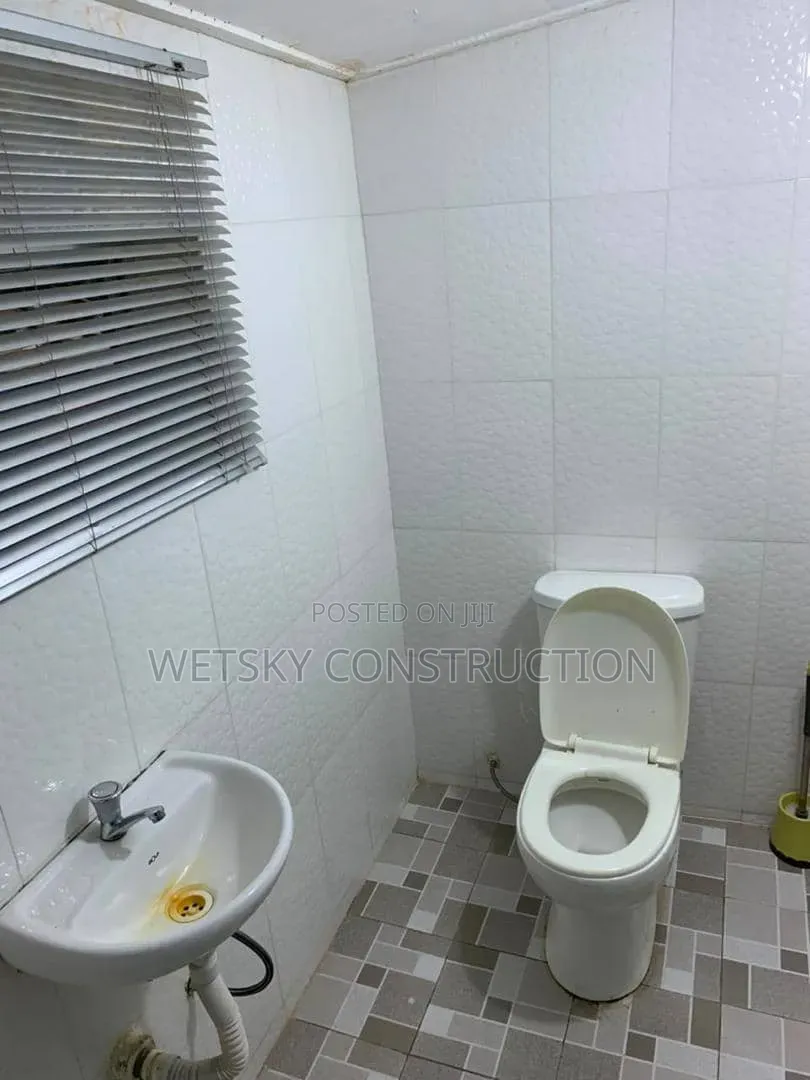 Furnished 1bdrm Apartment in Dansoman Exhibition for rent