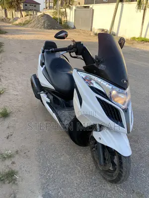 Kymco 2018 White