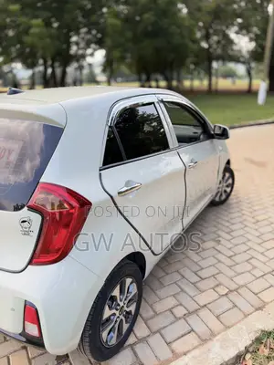 Kia Morning 2016 White