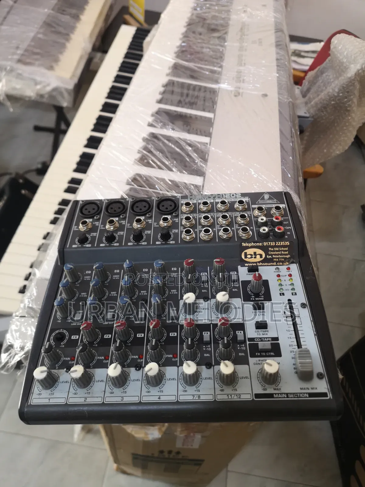 Behringer Xenyx 1202 Compact Audio Mixer