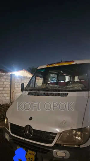 Mercedes-Benz Sprinter 2007 White
