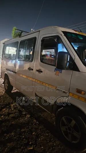 Mercedes-Benz Sprinter 2007 White